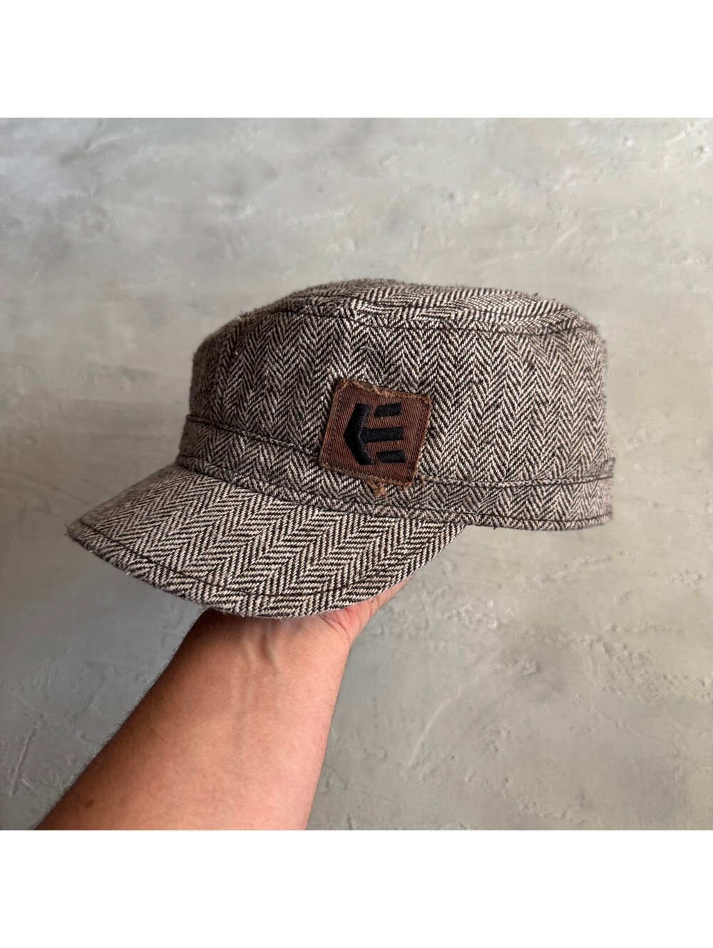 Vintage Y2K Etnies Brown Herringbone Surf Skate Cadet Brat Hat